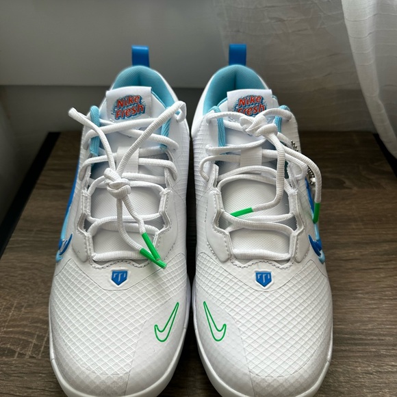 Mens Nike cleats - Picture 2 of 6